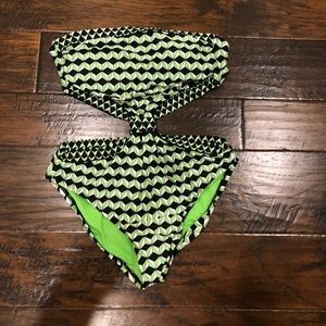 Kenneth Cole monokini size M